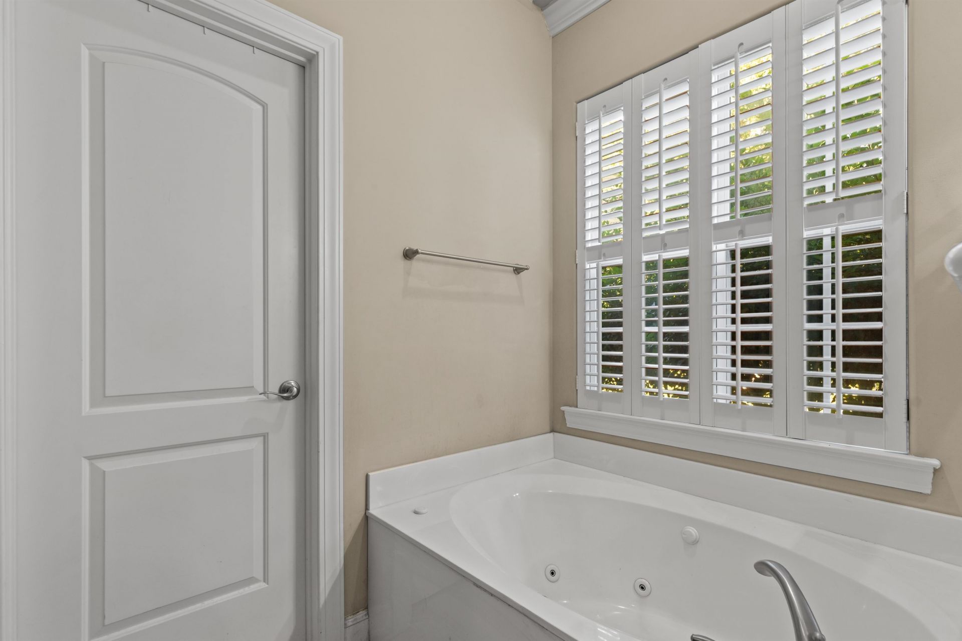 508 Malabar Ct. Photo 17