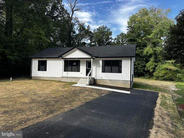 151 W LAKE DRIVE, MILTON, DE 19968