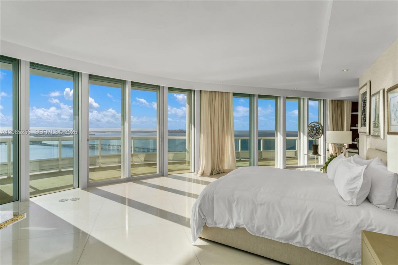 1643 Brickell Ave, Unit PH4901, Miami, FL 33129 Photo