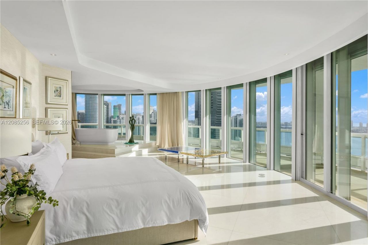 1643 Brickell Ave, Unit PH4901, Miami, FL 33129 Photo