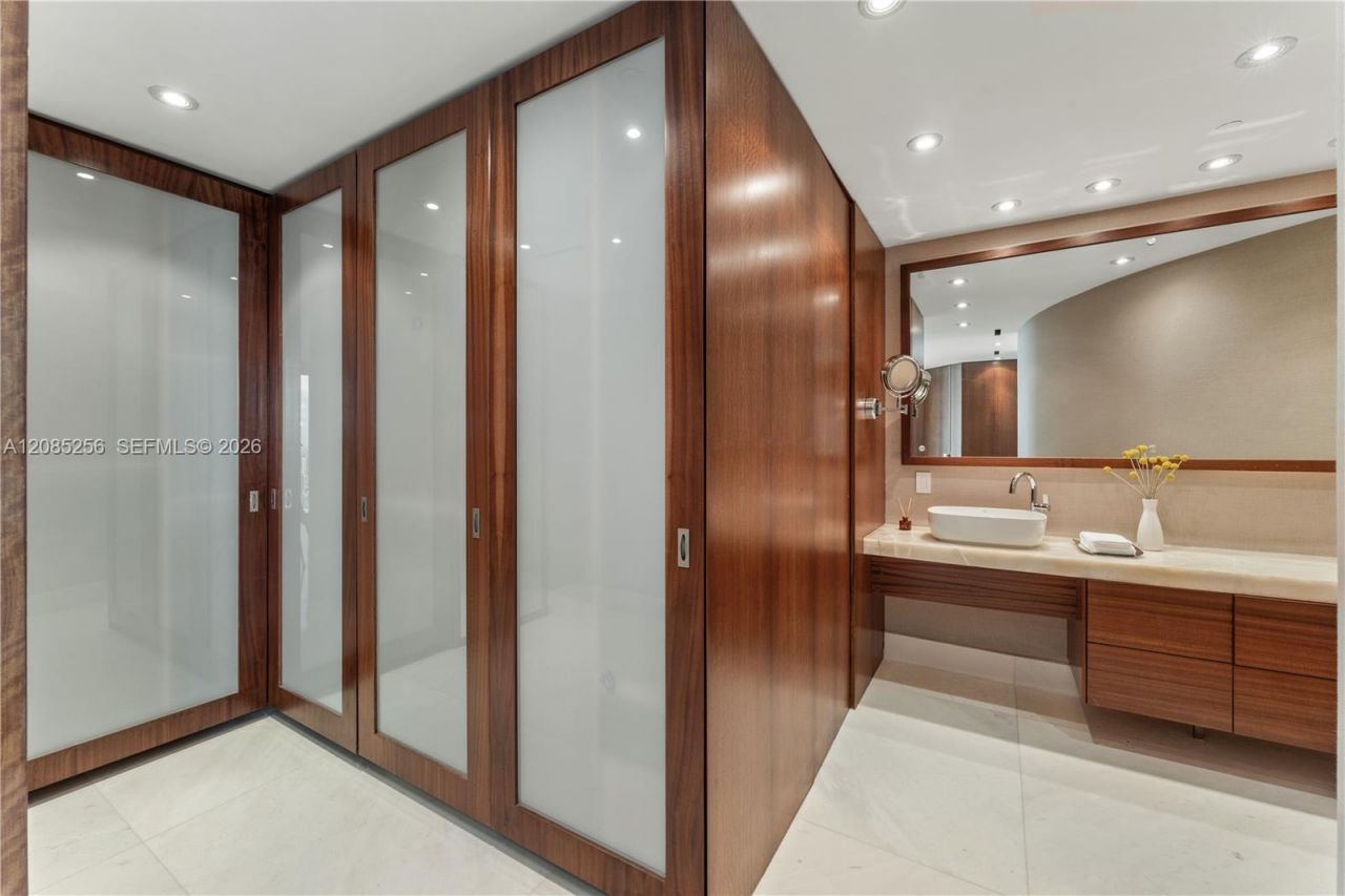 1643 Brickell Ave, Unit PH4901, Miami, FL 33129 Photo