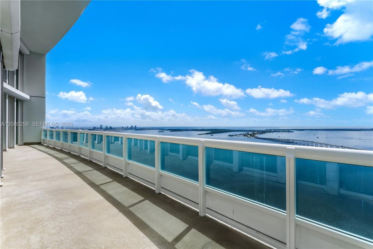 1643 Brickell Ave, Unit PH4901, Miami, FL 33129 Photo