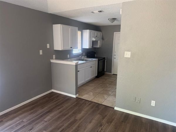 5334 Flamingo Road, Fort Worth, TX 76119