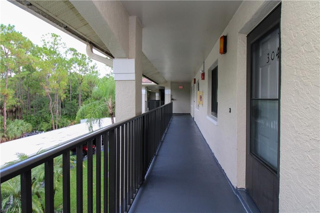 5767 Deauville Cir, Unit D304, Naples, FL 34112 Photo