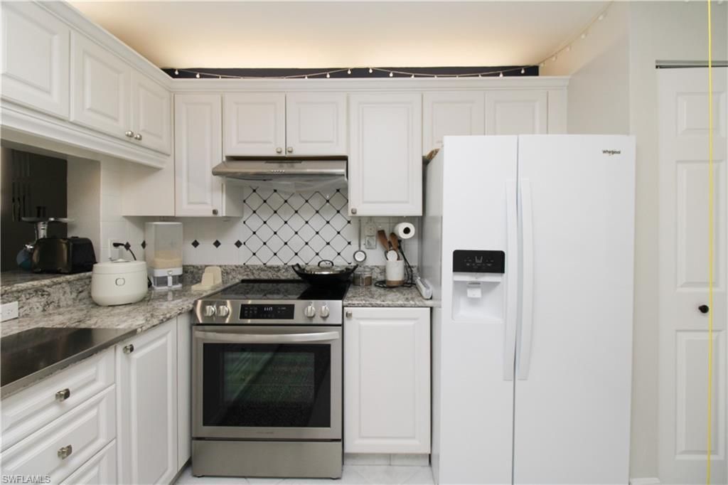 5767 Deauville Cir, Unit D304, Naples, FL 34112 Photo