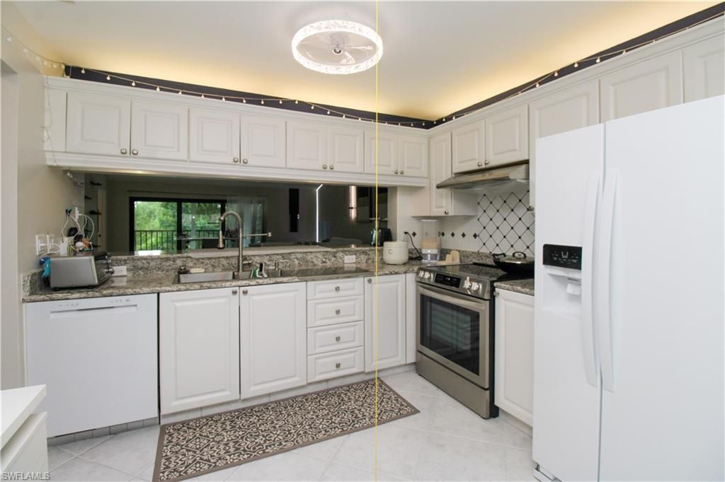5767 Deauville Cir, Unit D304, Naples, FL 34112 Photo