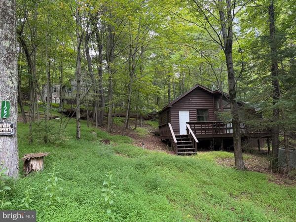 122 HIKERS TRAIL , SCOTRUN, PA 18355