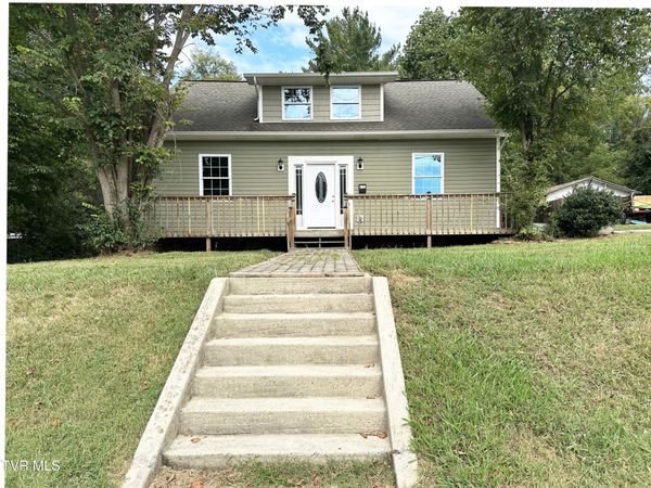 Johnson City, TN 37601