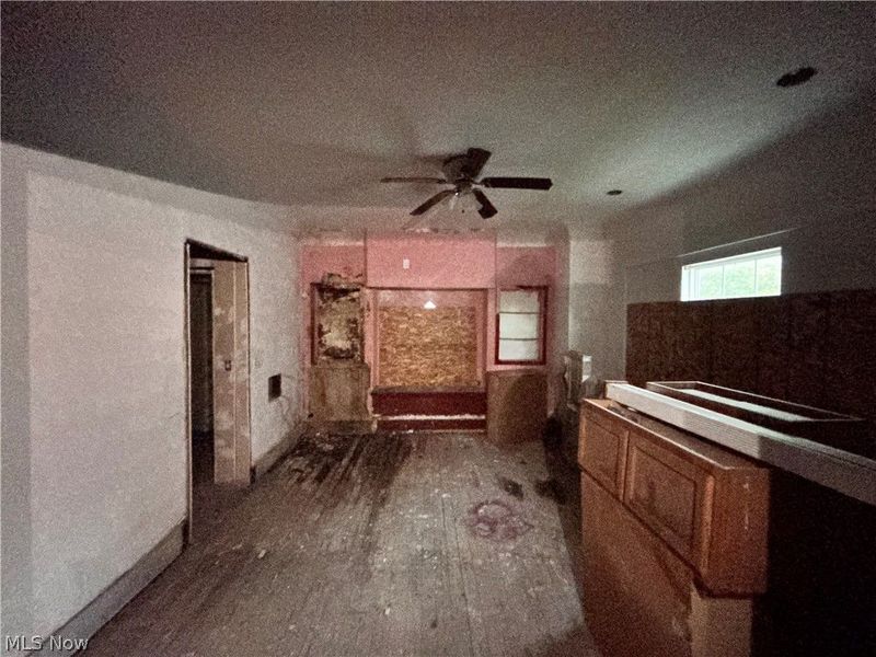 1888 Beersford Road, East Cleveland, OH 44112 Photo 10
