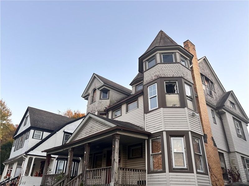 1888 Beersford Road, East Cleveland, OH 44112 Photo 4