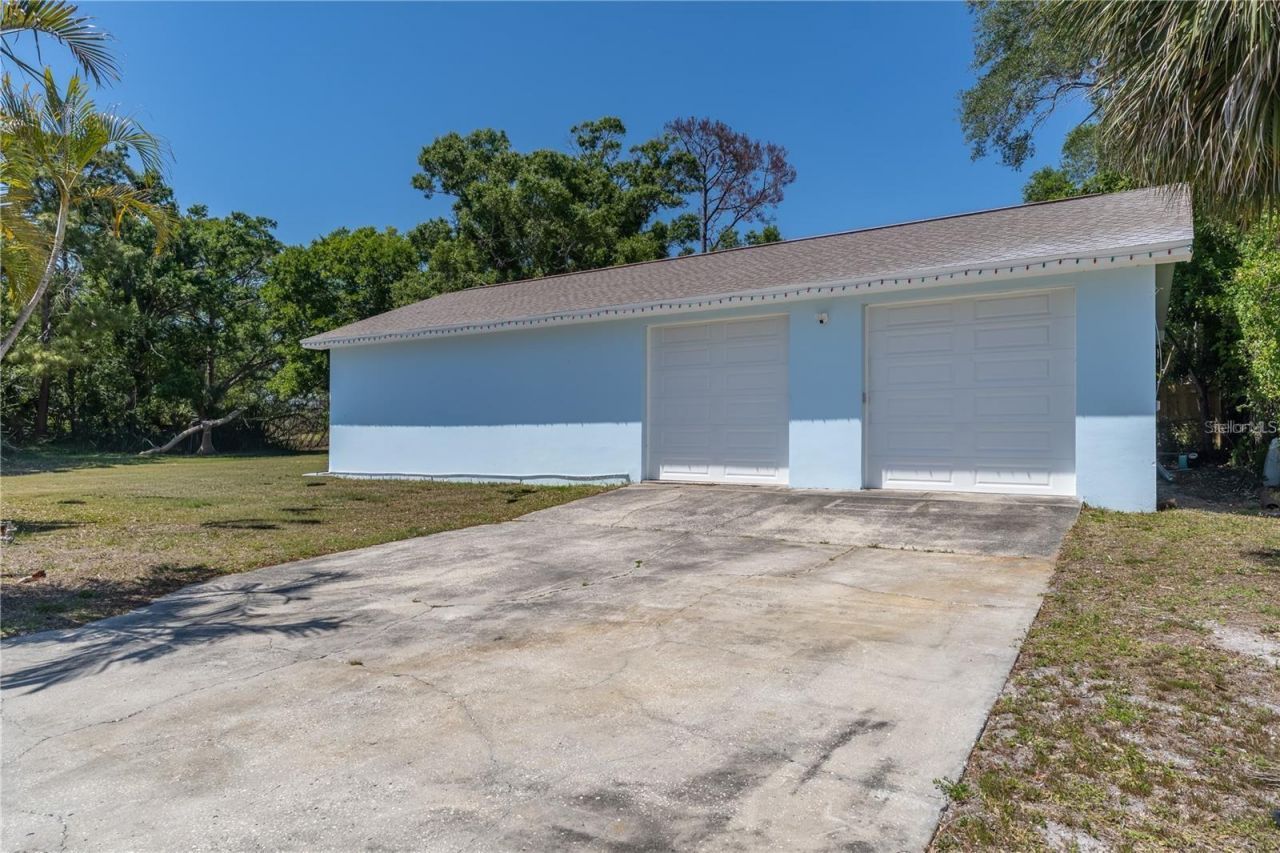 12705 Park Boulevard, Seminole, FL 33776 Photo