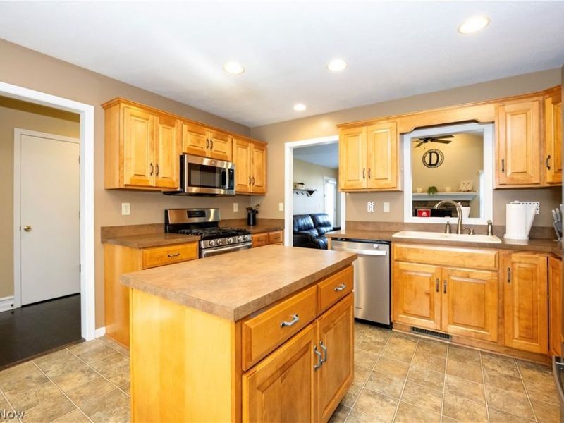 1516 Smith Drive, Wooster, OH 44691 Photo 11
