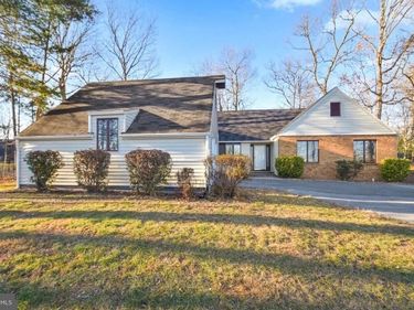206 FAIRWAY CIRCLE , CROSS JUNCTION, VA 22625