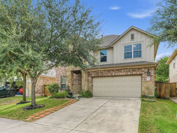 1694 Oyster CRK , Buda, TX 78610
