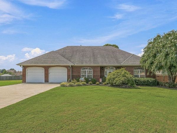 4101 Wetherfield Cove, Jonesboro, AR 72405