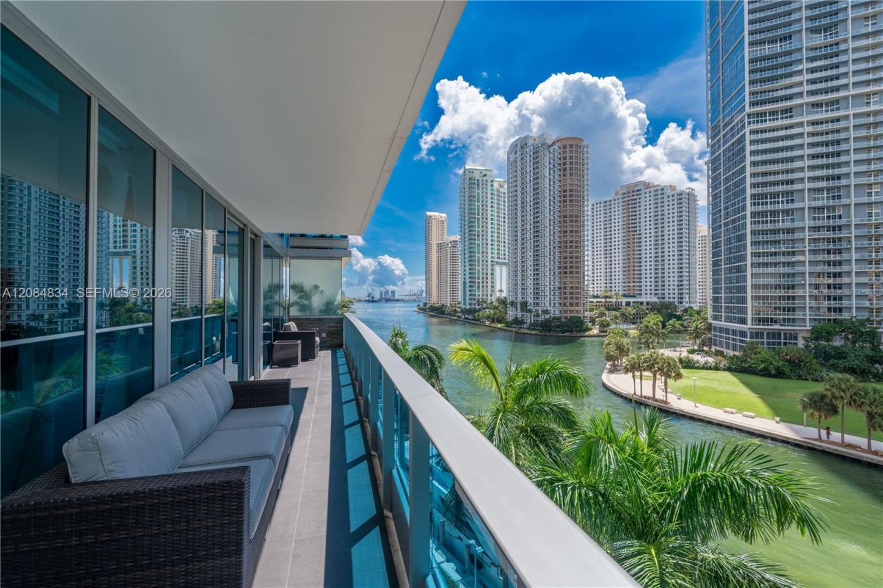 200 Biscayne Blvd Way , Unit 508, Miami, FL 33131 Photo