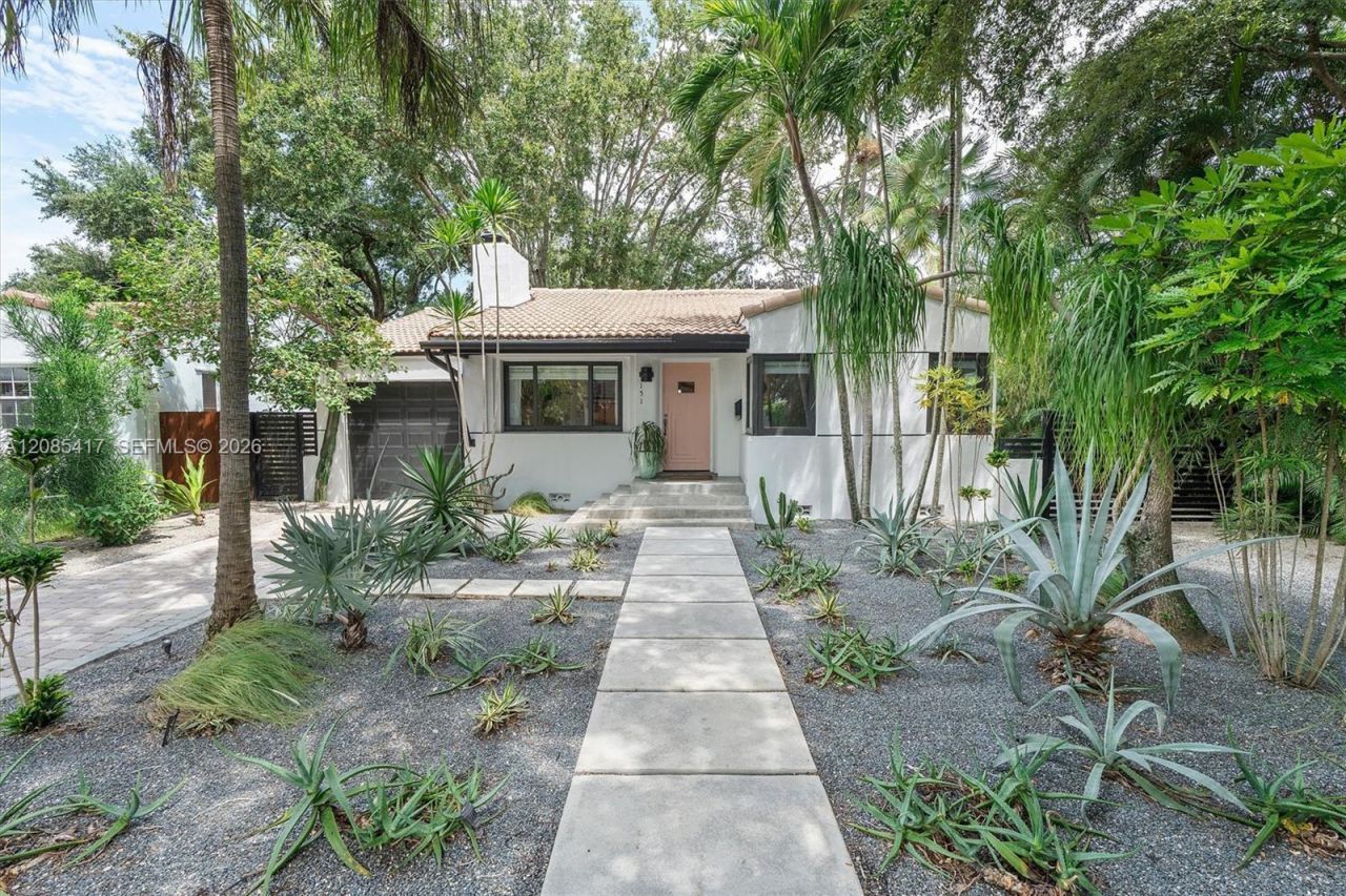 151 NE 88th St, El Portal, FL 33138 Photo