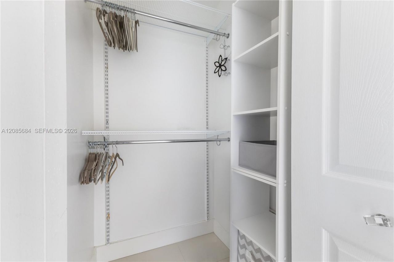 1035 West Ave, Unit 404, Miami Beach, FL 33139 Photo