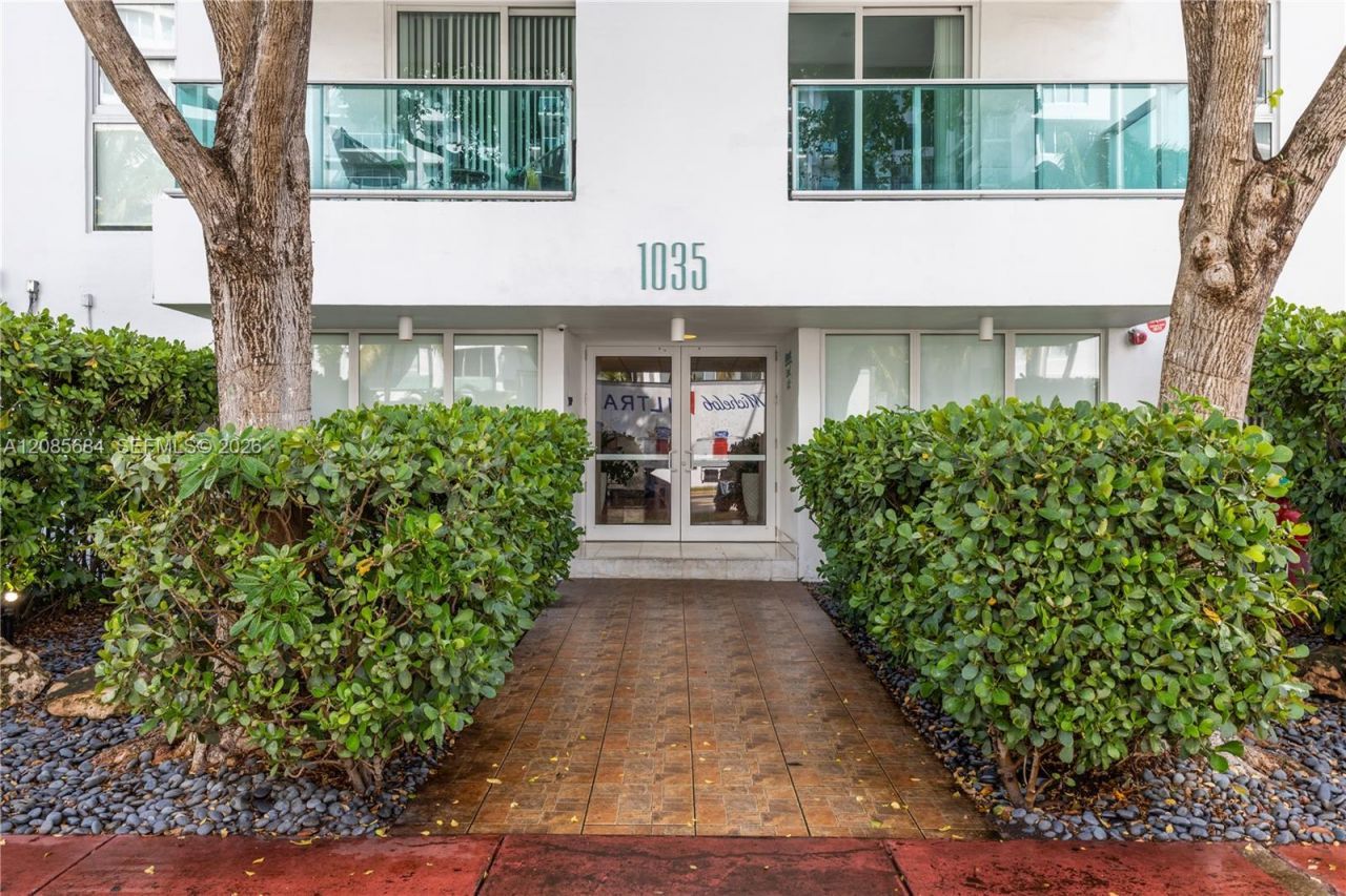 1035 West Ave, Unit 404, Miami Beach, FL 33139 Photo