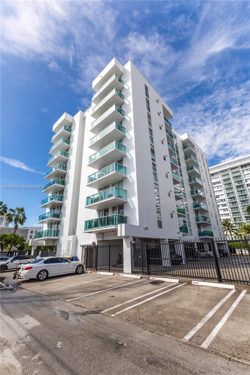 1035 West Ave, Unit 404, Miami Beach, FL 33139 Photo