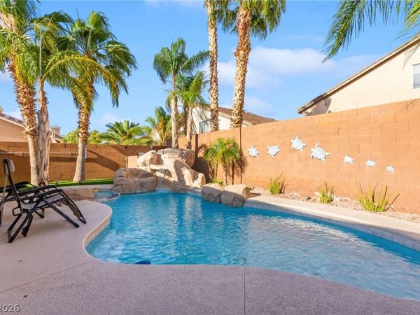 496 Grassrange Lane , Henderson, NV 89052
