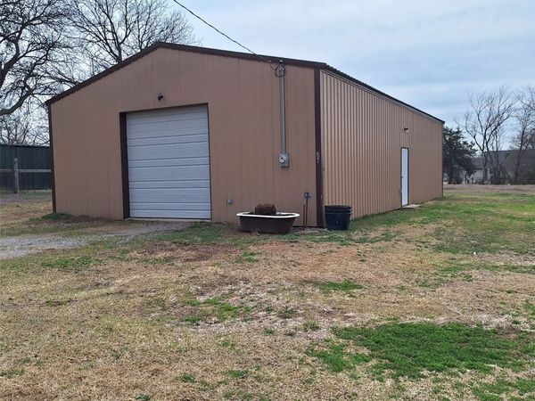201 W 7th Street , Stratford, OK 74872