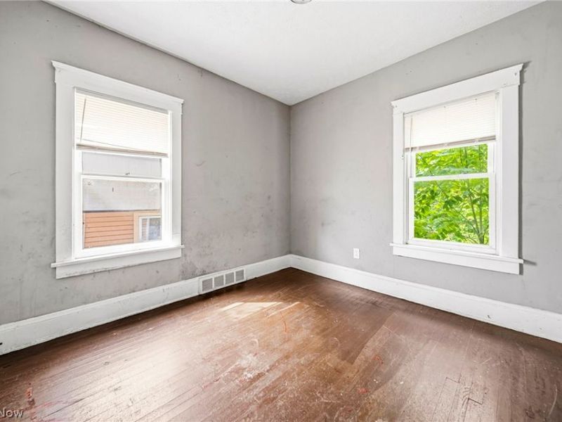 406 E 148th Street, Cleveland, OH 44110 Photo 25