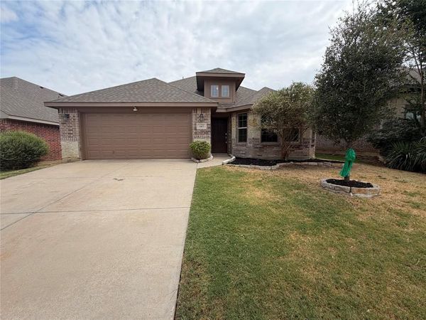 11813 Bellegrove Road, Burleson, TX 76028