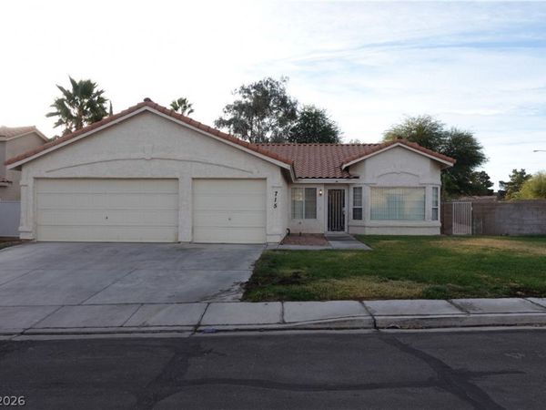 715 SECLUSION GLEN Avenue , Las Vegas, NV 89123
