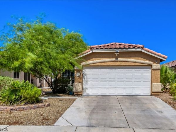 8128 W Gilmore Avenue, Las Vegas, NV 89129