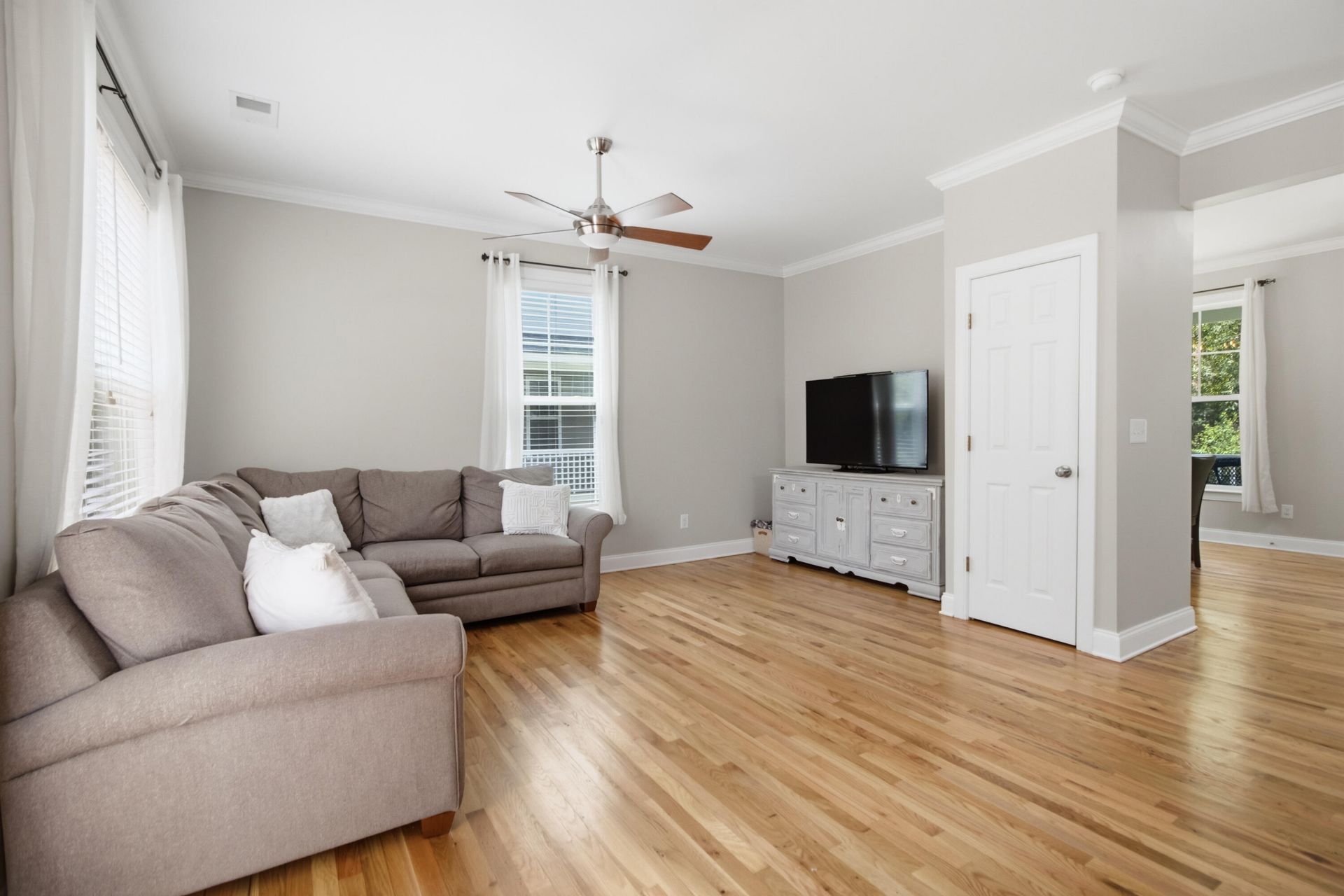 3485 Walter Drive Photo 12