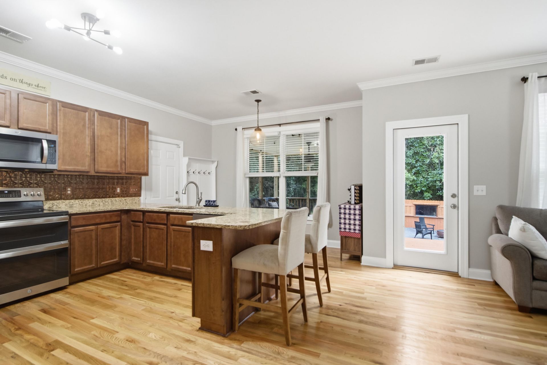 3485 Walter Drive Photo 17