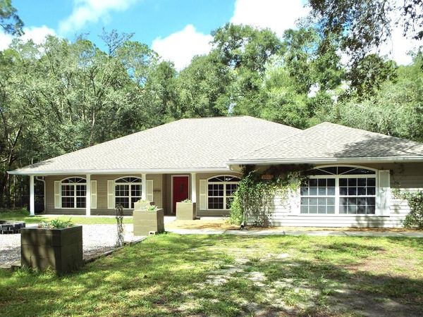 2060 NE 100th St, Branford, FL 32008