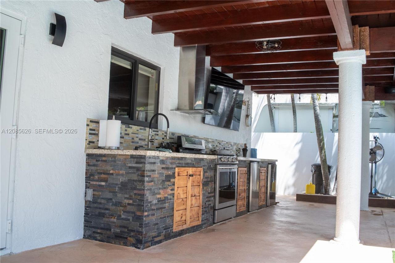 Please Call For Address, Miami, FL 33157 Photo