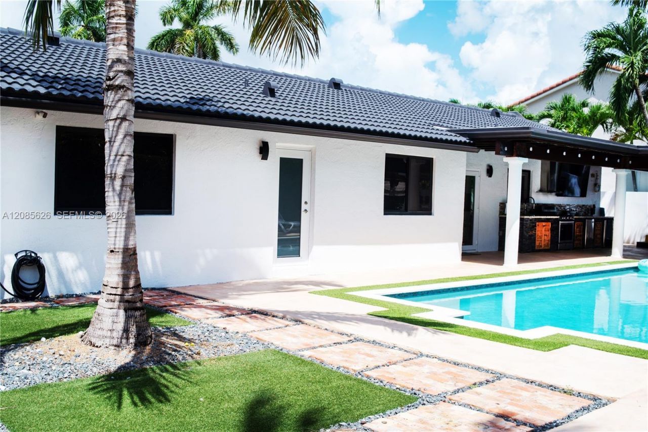 Please Call For Address, Miami, FL 33157 Photo