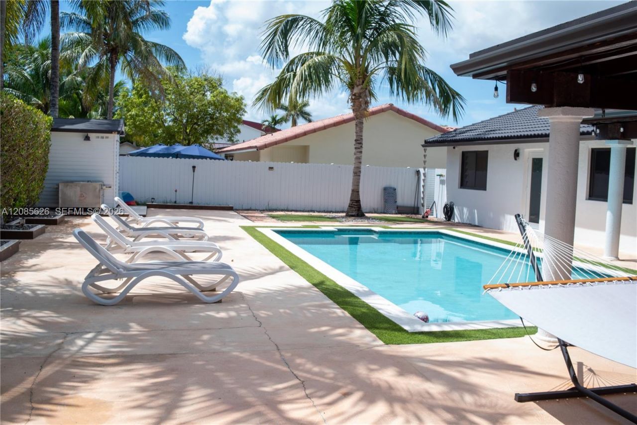 Please Call For Address, Miami, FL 33157 Photo
