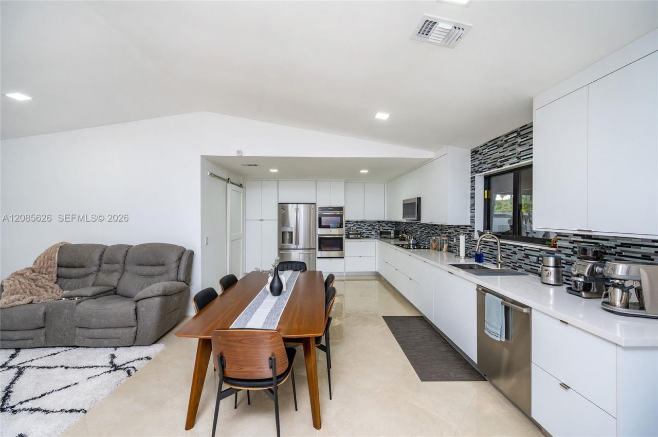 Please Call For Address, Miami, FL 33157 Photo