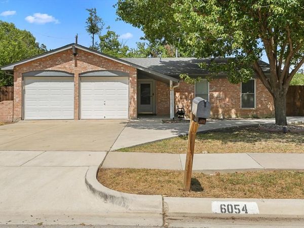 6054 Dunson Drive, Watauga, TX 76148
