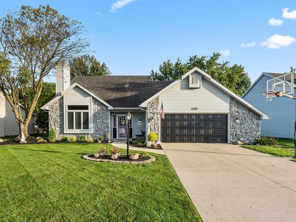 1330 Lost Lock Way, New Haven, IN 46774