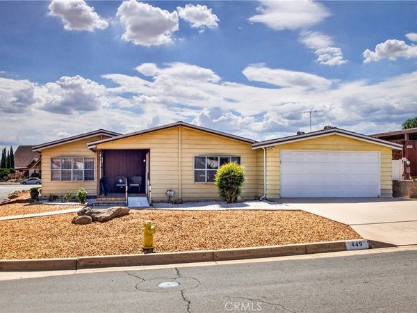 449 Crown Ridge Road, Perris, CA 92570