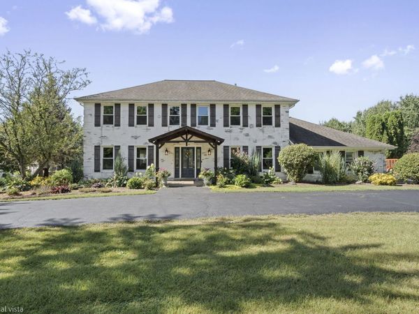 6N066 Chambellan Lane , Wayne, IL 60184