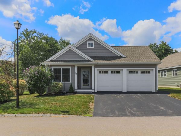 39 Pasture Lane, Unit 1, Nashua, NH 03062