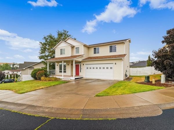 225 Sanna Ct, Pullman, WA 99163