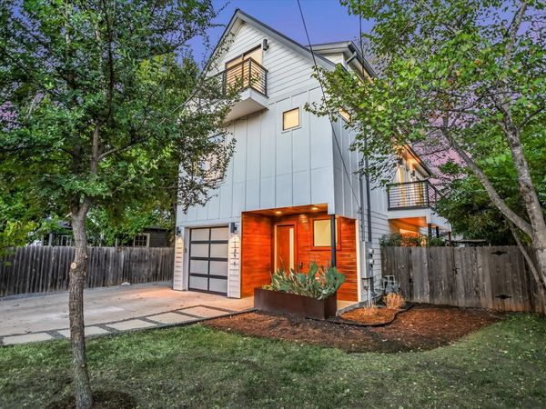 1127 Gunter ST, Unit 1, Austin, TX 78702