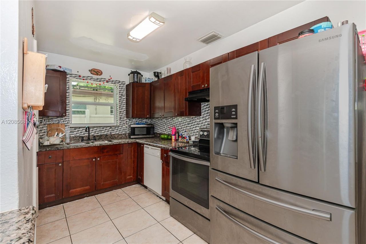 7300 Orleans St, Miramar, FL 33023 Photo