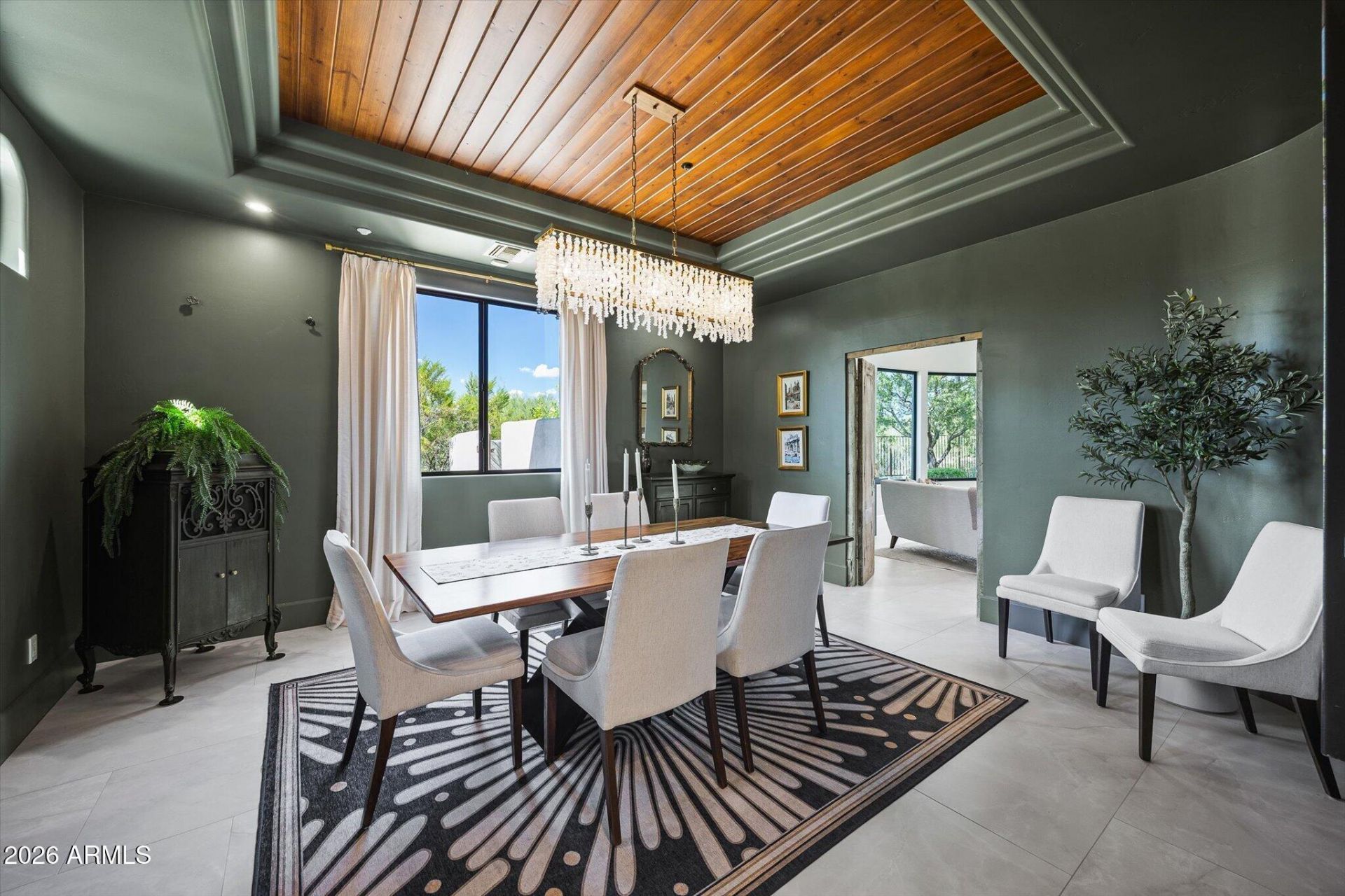 7621 E DIXILETA Drive Scottsdale, AZ 85266
