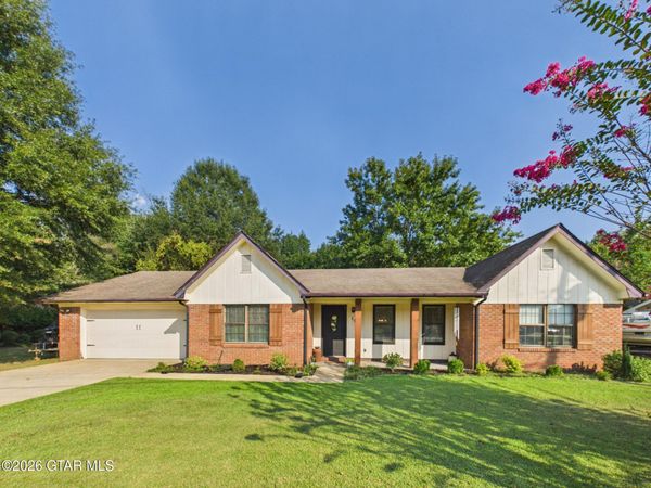 119 Justin Circle, Columbus, MS 39705
