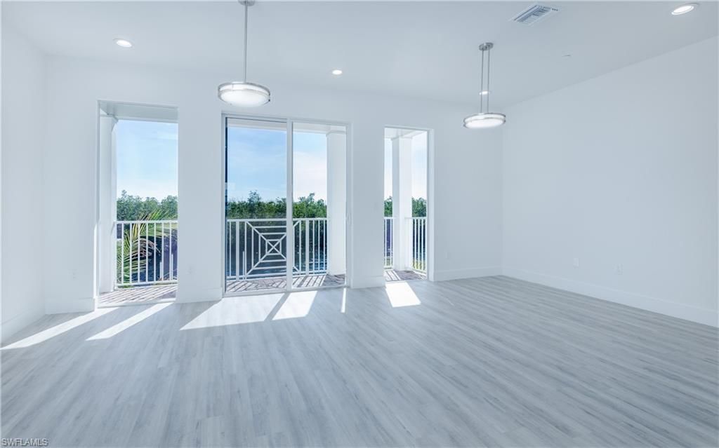 5816 Shell Cove Dr , Unit 119, Cape Coral, FL 33914 Photo