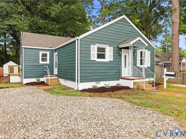 656 Battery Place, Colonial Heights, VA 23834