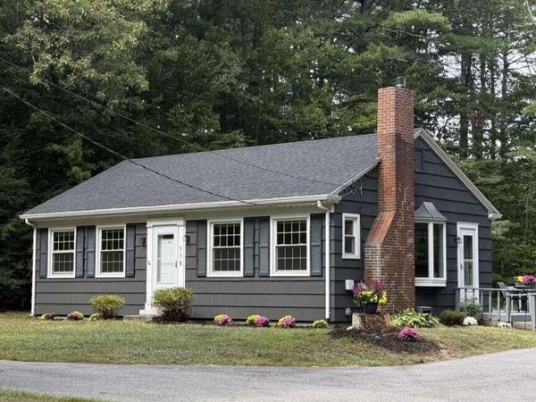 179 Hurricane Road , Falmouth, ME 04105